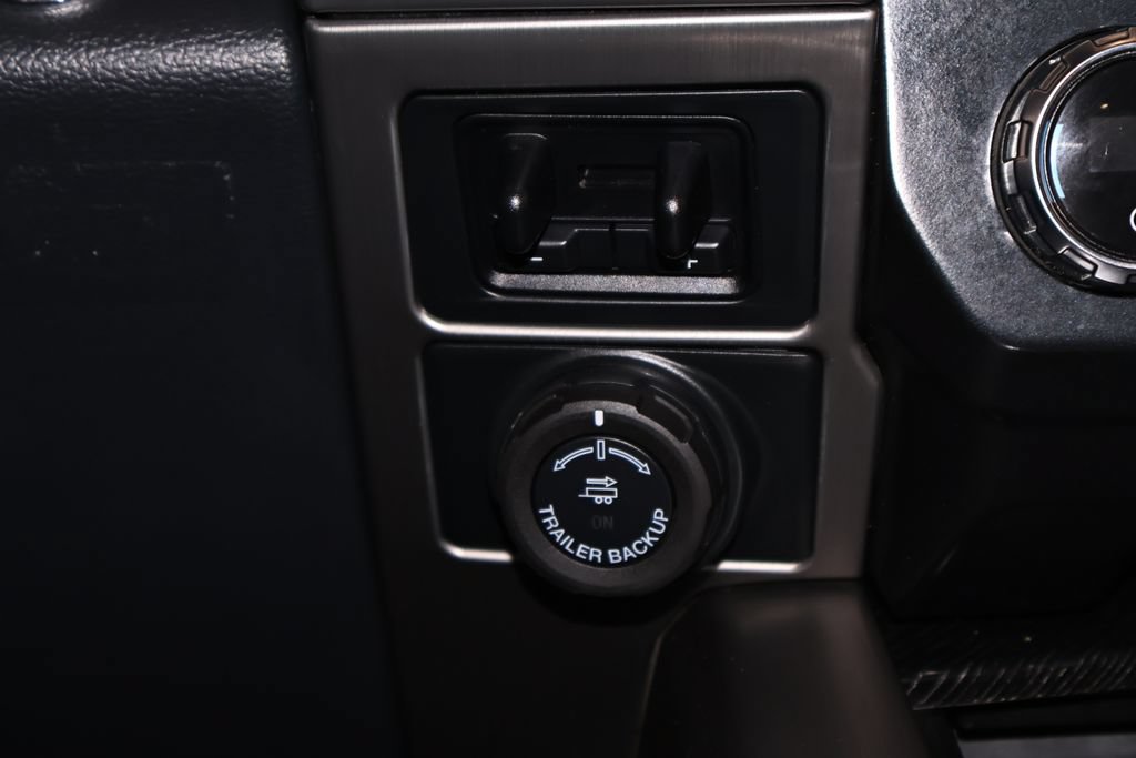 Certified 2022 Ford F350 Platinum AWD/4WD image 29