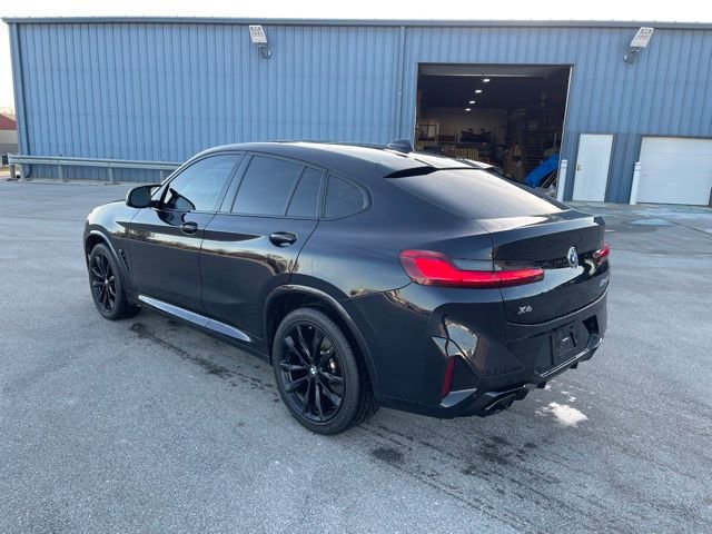 Used 2022 BMW X4 M40i image 2