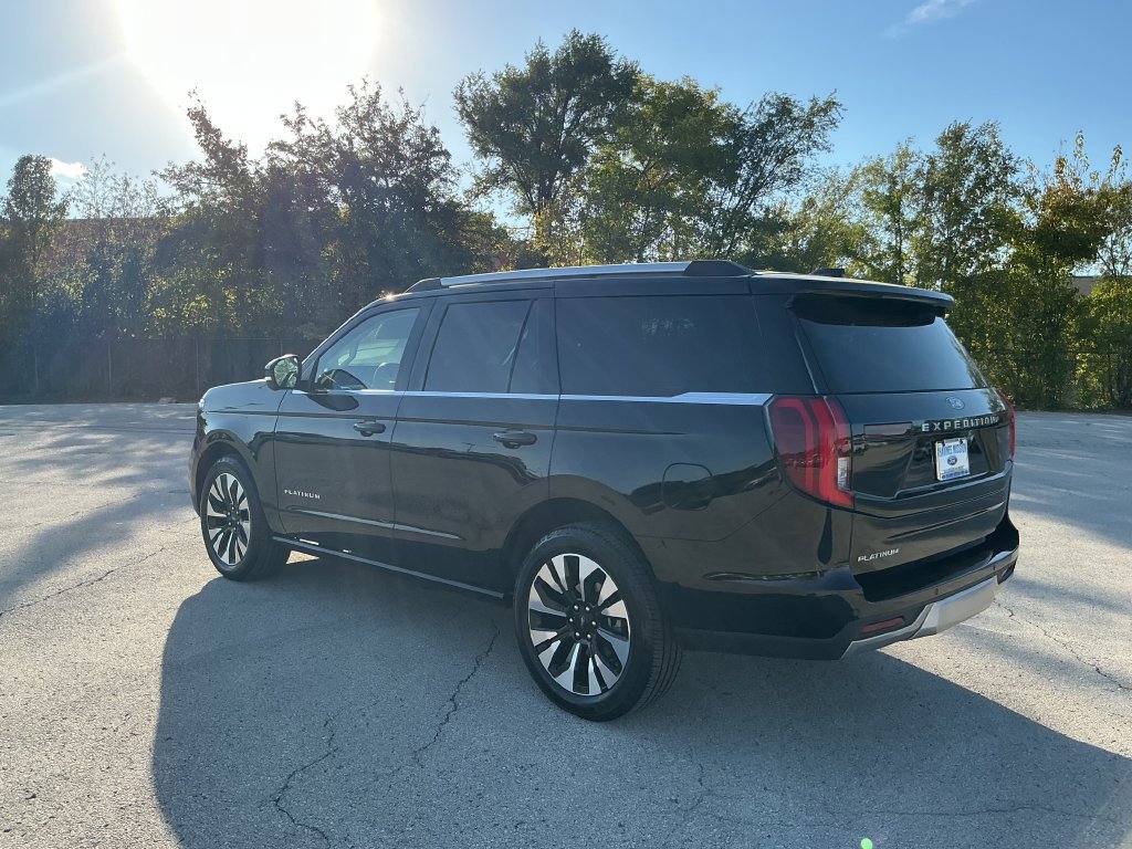 Certified 2026 Ford Expedition Platinum w/ Driver's Package AWD/4WD image 3