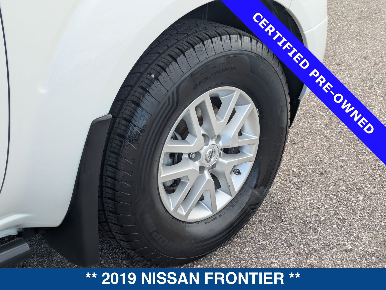 Used 2019 Nissan Frontier SV RWD image 13