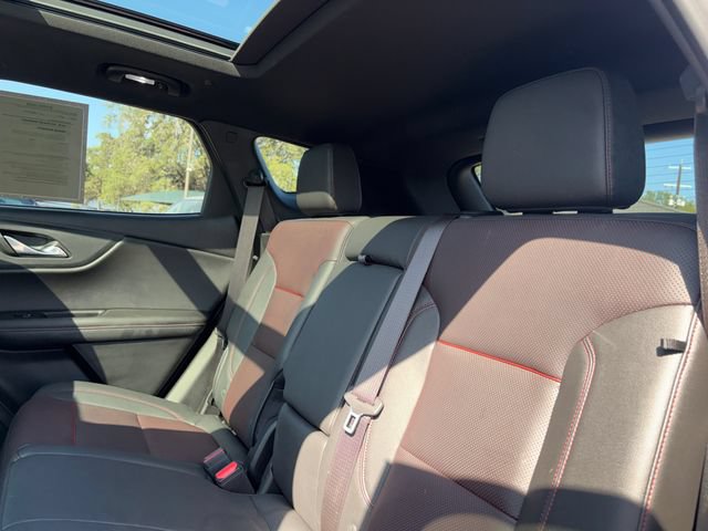 Used 2022 Chevrolet Blazer RS w/ Enhanced Convenience Package FWD image 27