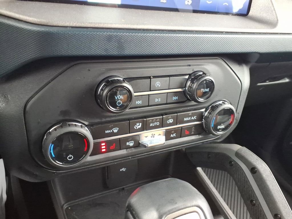 Certified 2024 Ford Bronco Outer Banks image 22