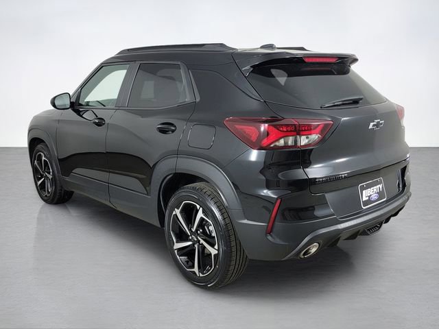 Used 2023 Chevrolet TrailBlazer RS w/ Sun and Liftgate Package FWD image 5