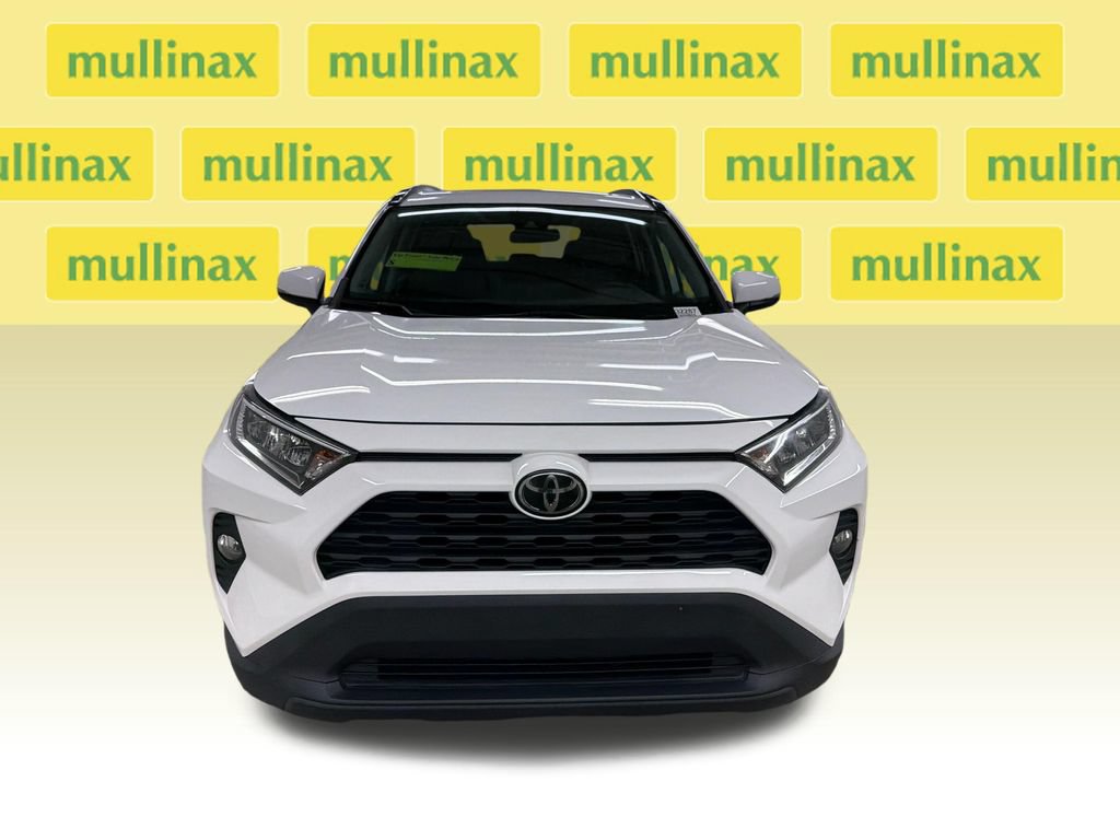 Used 2019 Toyota RAV4 XLE FWD image 16