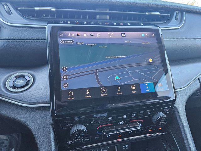 Used 2023 Jeep Grand Cherokee L Limited w/ Luxury Tech Group II image 15