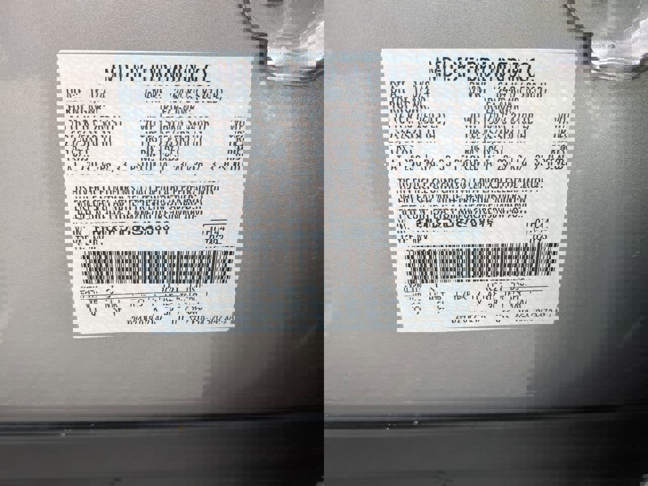 Certified 2025 Ford Explorer Active w/ Active Comfort Package image 28