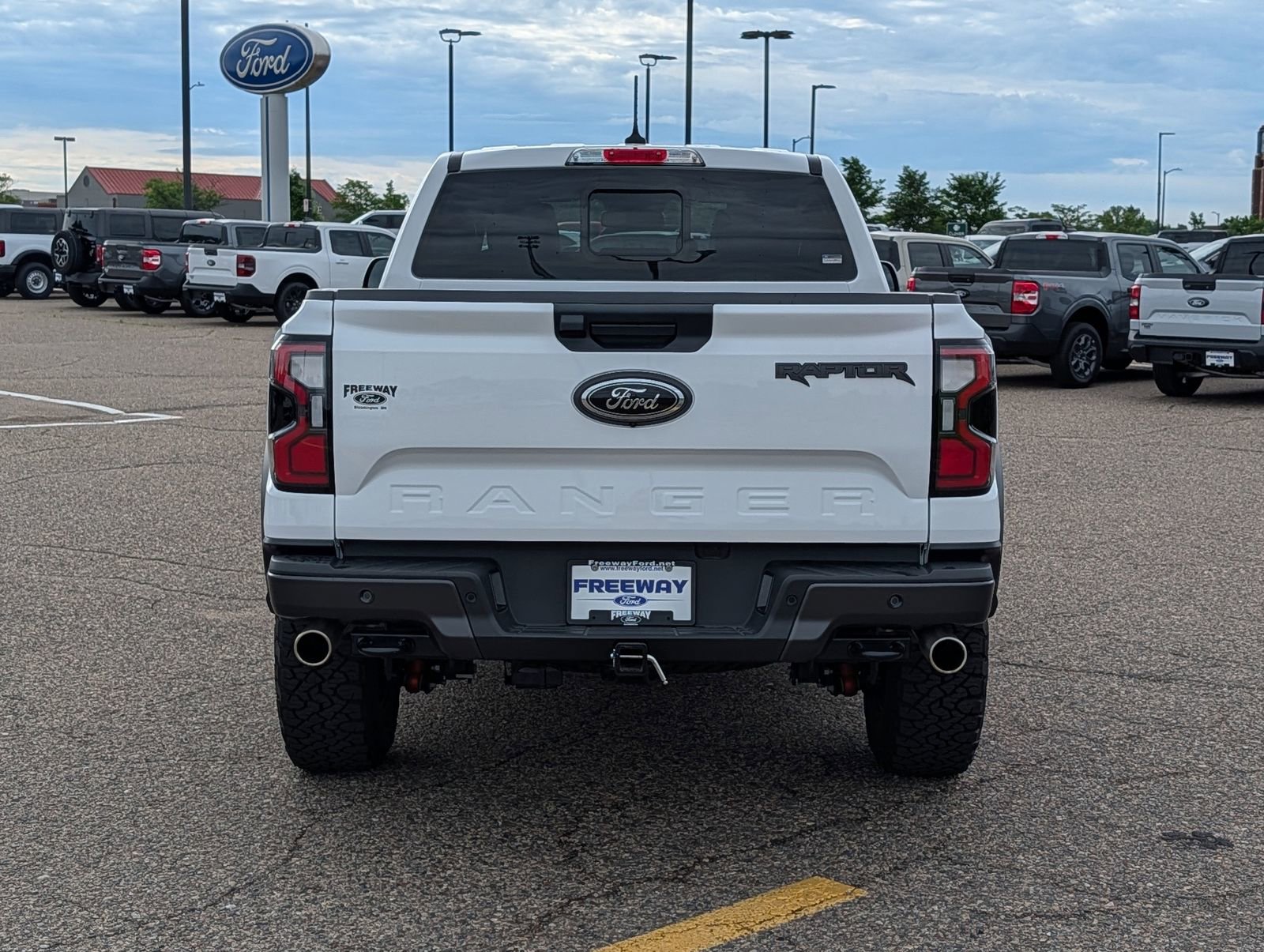 Certified 2025 Ford Ranger Raptor AWD/4WD image 5