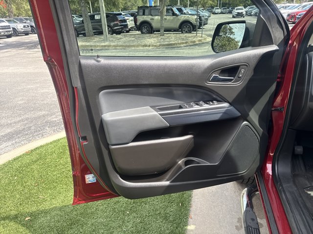 Used 2020 Chevrolet Colorado Z71 RWD image 15