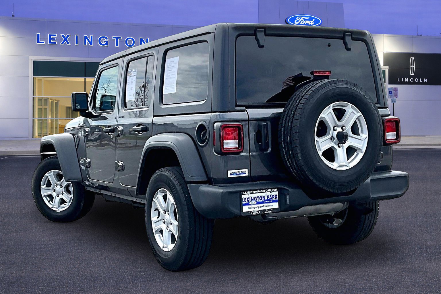 Used 2021 Jeep Wrangler Unlimited Sport AWD/4WD image 2