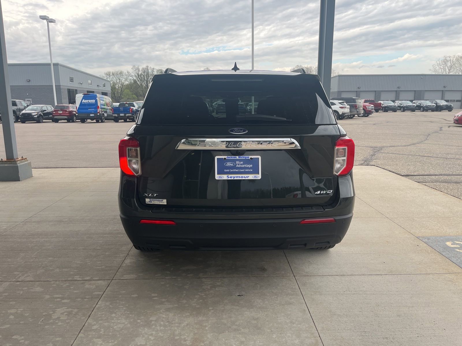 Certified 2024 Ford Explorer XLT AWD/4WD image 4
