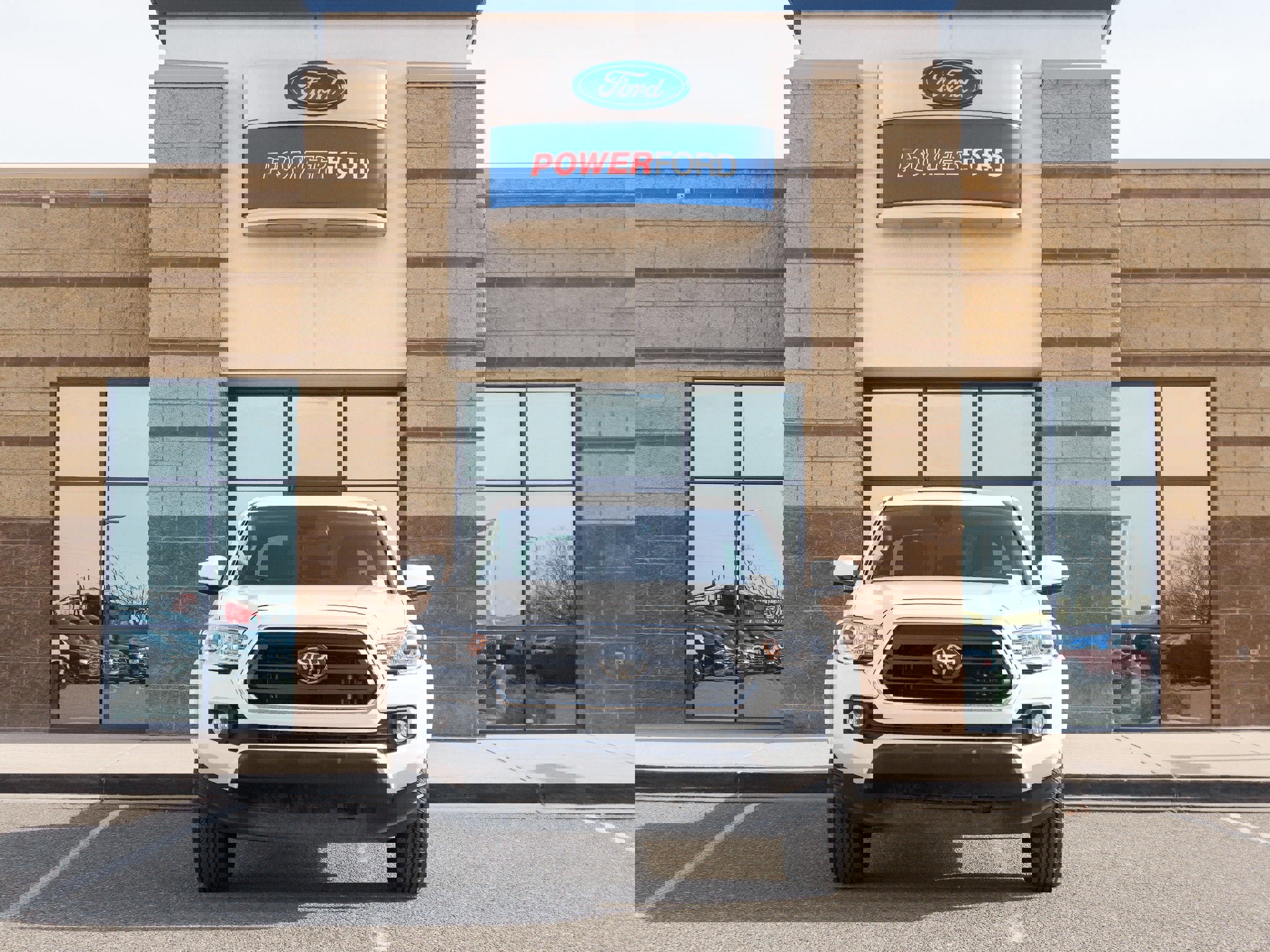 Used 2023 Toyota Tacoma SR5 image 8