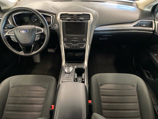 Certified 2020 Ford Fusion SE image 11