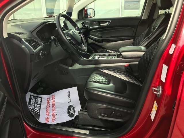 Certified 2024 Ford Edge Titanium image 5