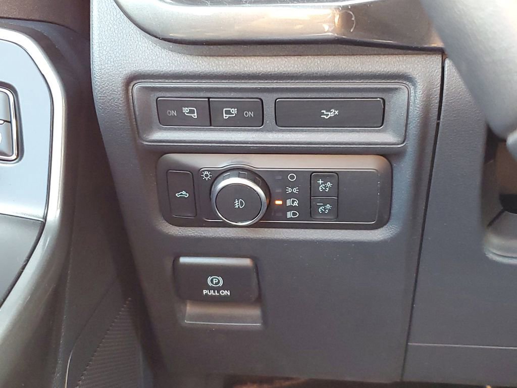 Certified 2022 Ford F150 XLT w/ Equipment Group 302A High image 12