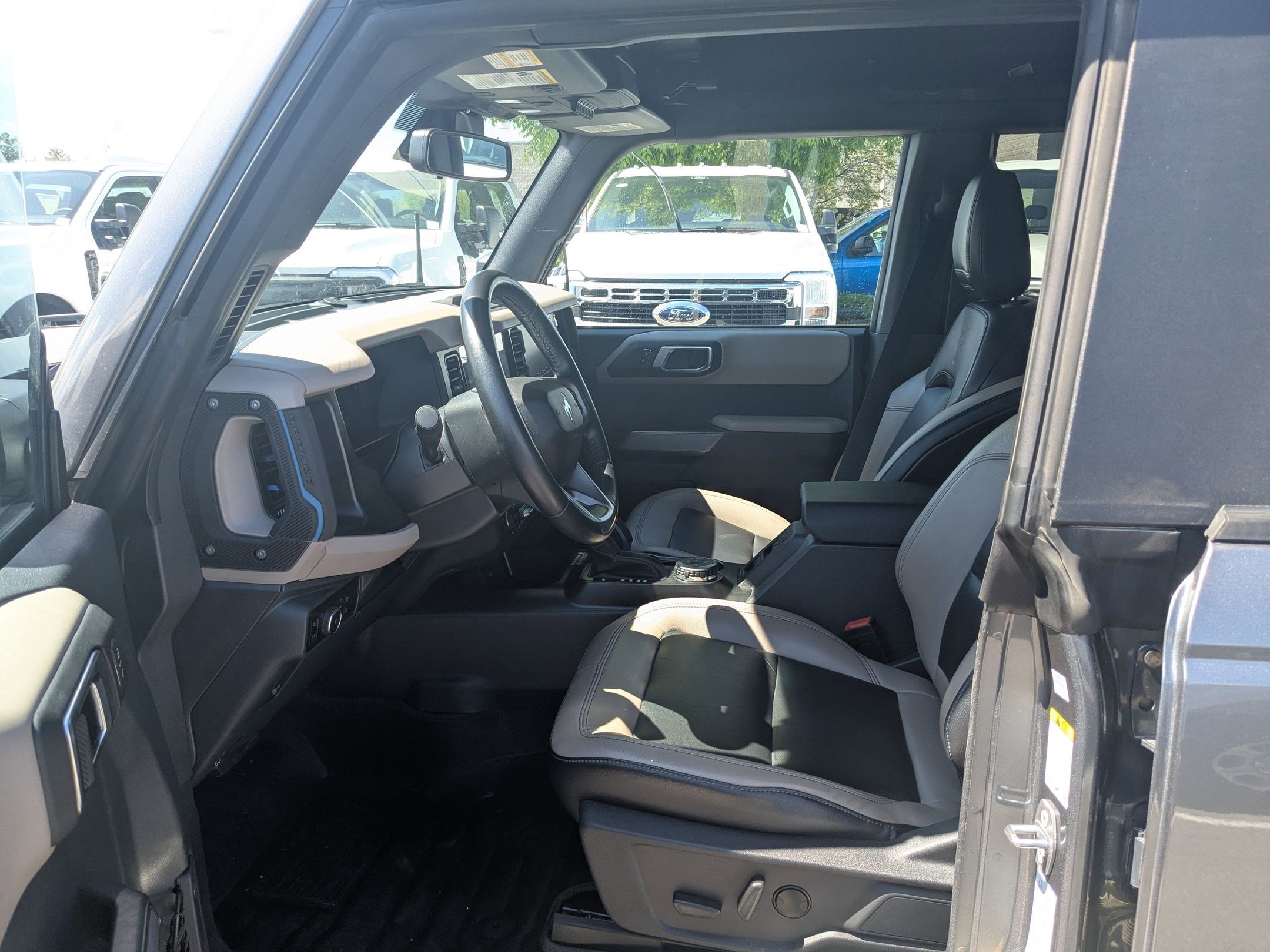 Certified 2023 Ford Bronco Wildtrak AWD/4WD image 30