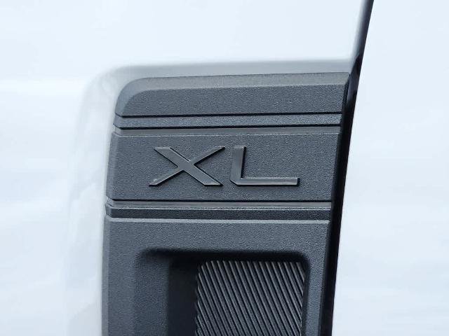 Certified 2025 Ford Maverick XL FWD image 17