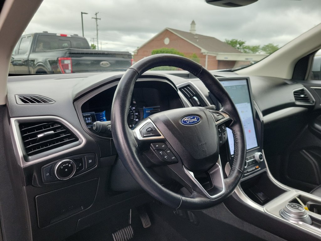 Certified 2023 Ford Edge SEL AWD/4WD image 20