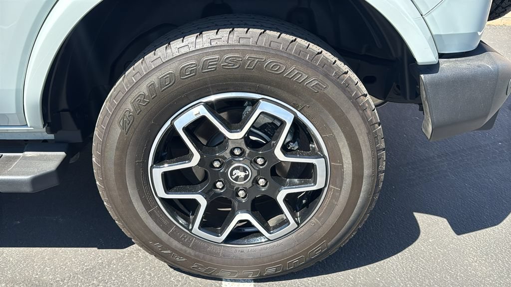 Certified 2023 Ford Bronco Outer Banks AWD/4WD image 9