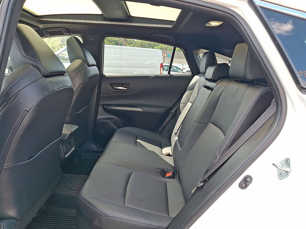 Used 2023 Toyota Venza Nightshade AWD/4WD image 26