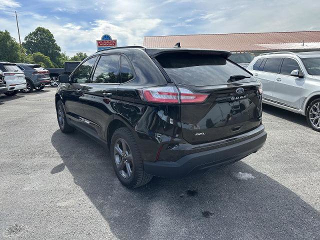 Certified 2024 Ford Edge SEL w/ Sport Appearance Package AWD/4WD image 4