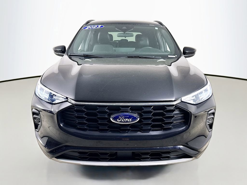 Certified 2023 Ford Escape ST-Line Select w/ Tech Pack #1 AWD/4WD image 7