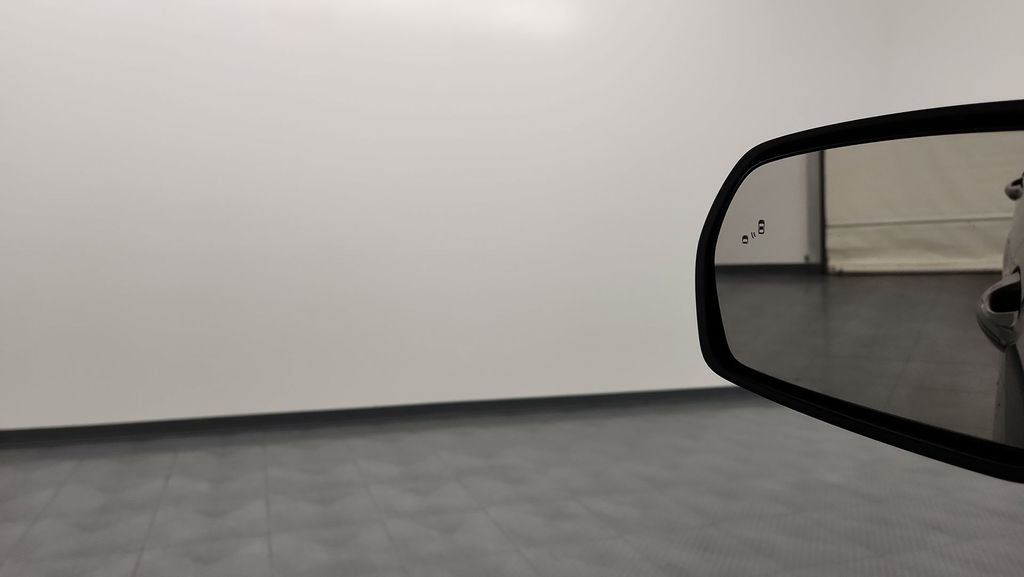 Certified 2023 Ford Edge SEL image 19