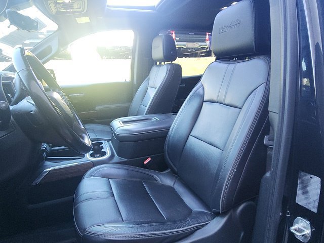 Used 2019 Chevrolet Silverado 1500 High Country w/ Technology Package AWD/4WD image 10