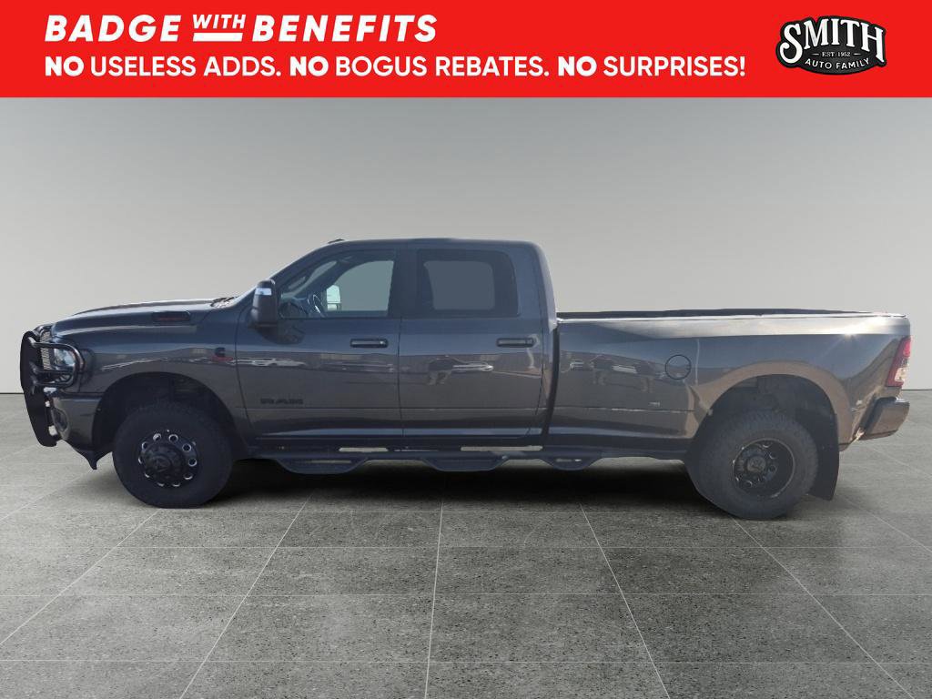 Used 2024 RAM 3500 Lone Star w/ Night Edition image 2