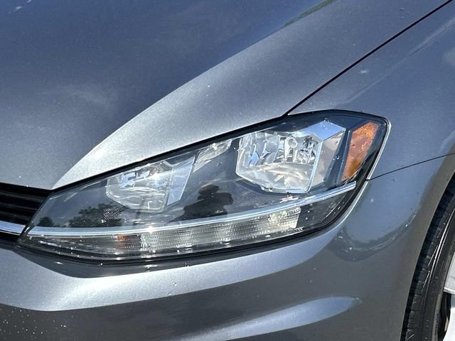 Used 2018 Volkswagen Golf SE FWD image 9