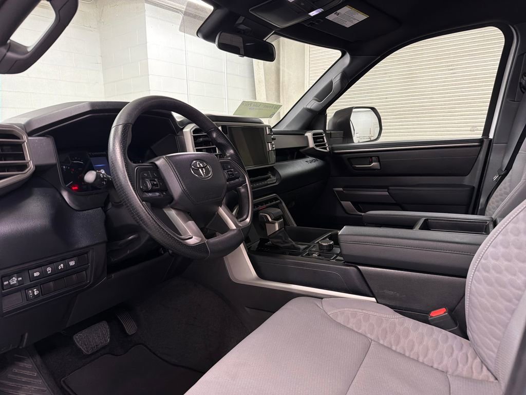 Used 2025 Toyota Tundra SR5 AWD/4WD image 6