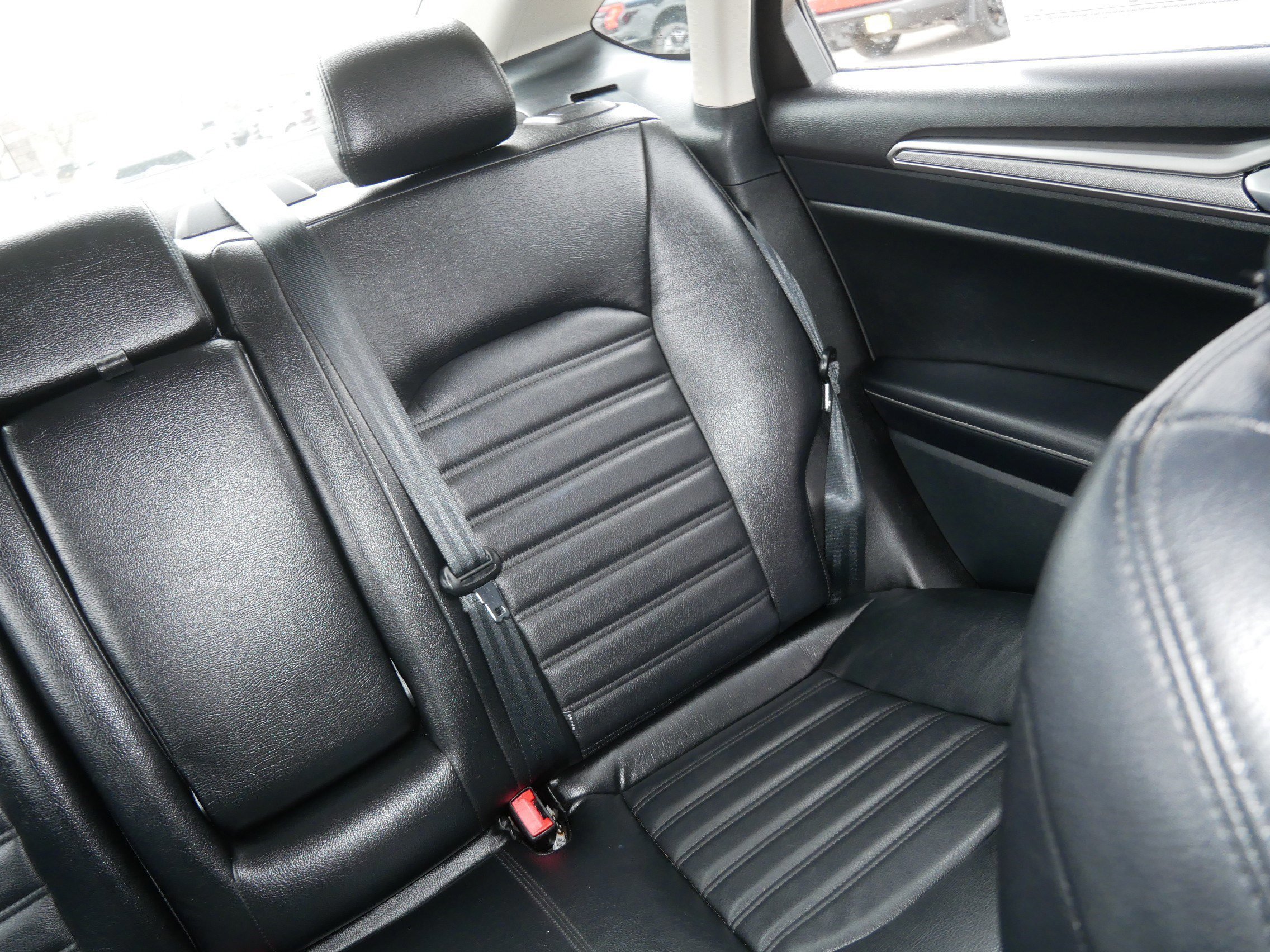 Certified 2019 Ford Fusion SE image 14