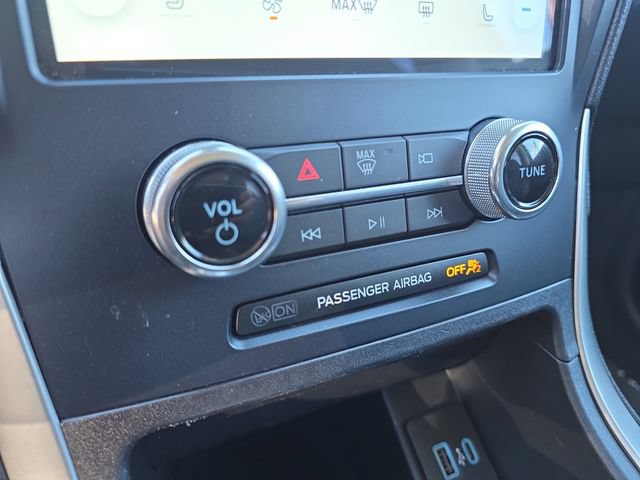 Certified 2023 Ford Edge SEL w/ Convenience Package AWD/4WD image 5