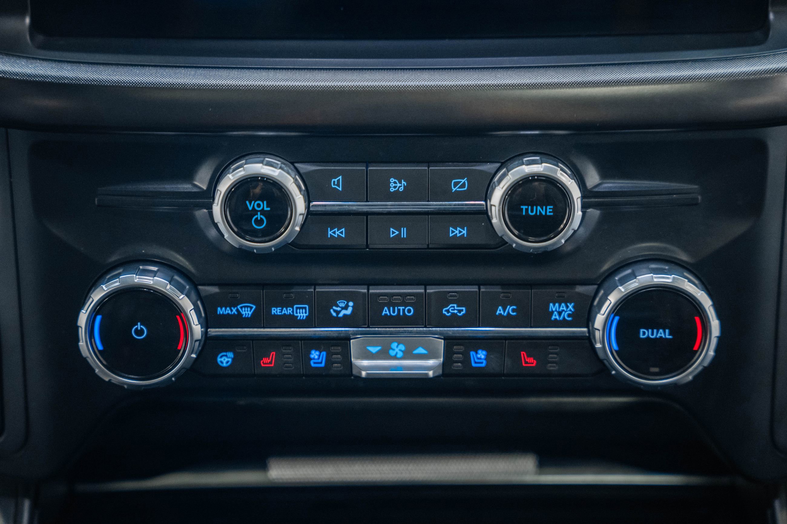 Certified 2023 Ford F150 Tremor w/ Equipment Group 402A High image 31