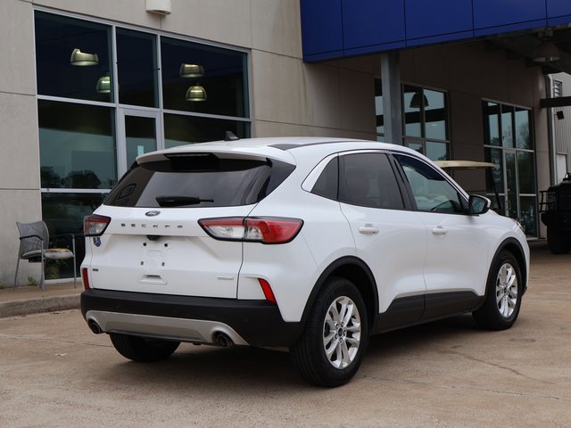Certified 2020 Ford Escape SE image 5