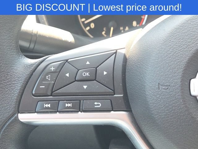 Used 2025 Nissan Altima 2.5 SV FWD image 33