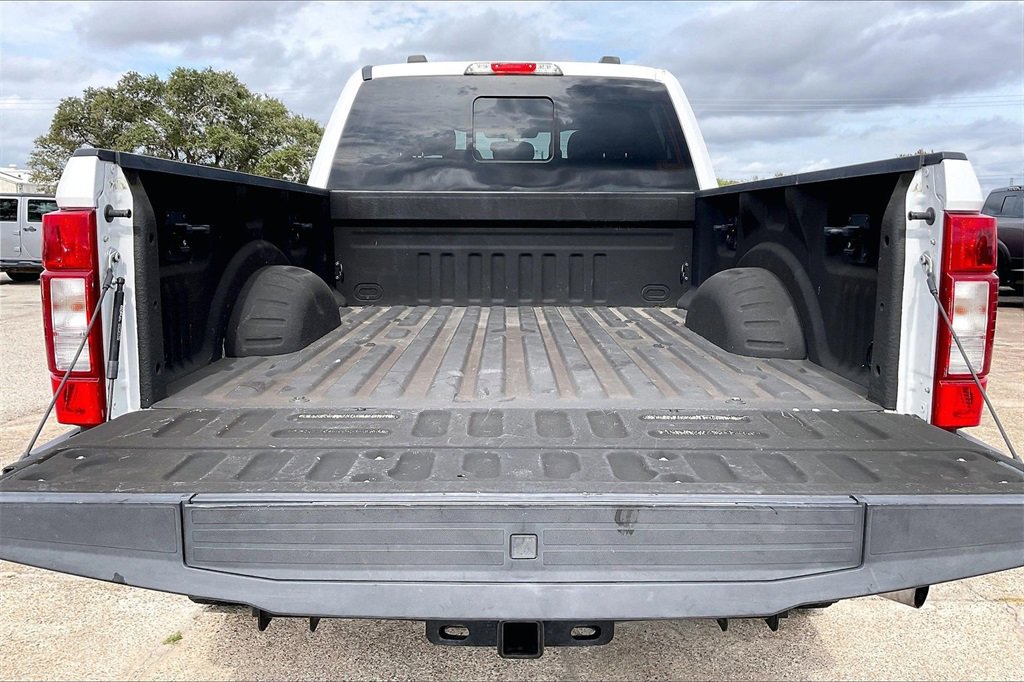 Certified 2020 Ford F250 Lariat w/ Lariat Value Package image 37