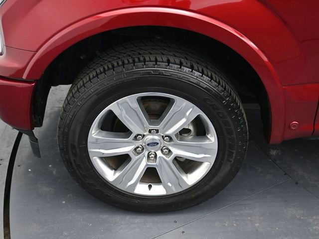 Certified 2018 Ford F150 Platinum w/ Equipment Group 701A Luxury image 9