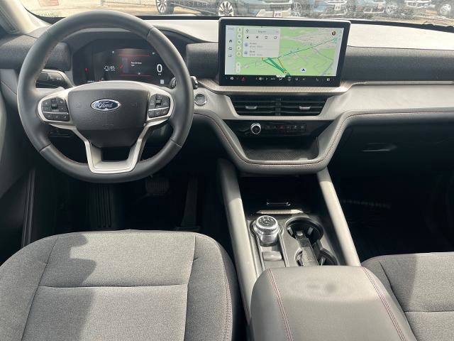Certified 2025 Ford Explorer Active image 6