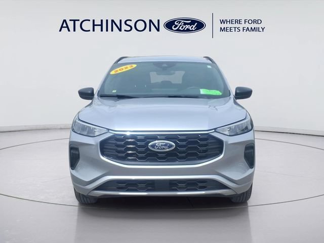 Certified 2023 Ford Escape ST-Line w/ Tech Pack #1 AWD/4WD image 2