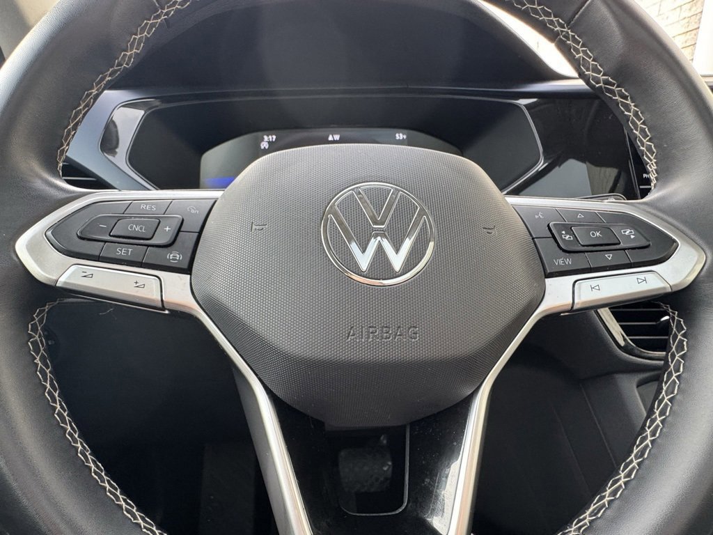 Used 2022 Volkswagen Taos SE w/ Panoramic Sunroof Package image 20