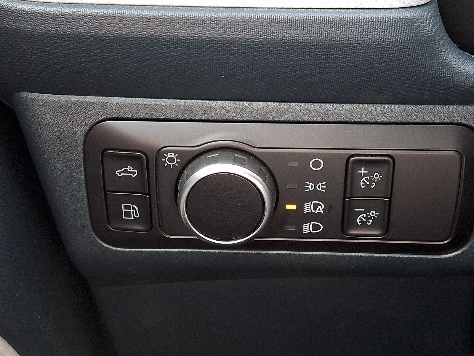 Certified 2025 Ford Maverick XLT FWD image 25