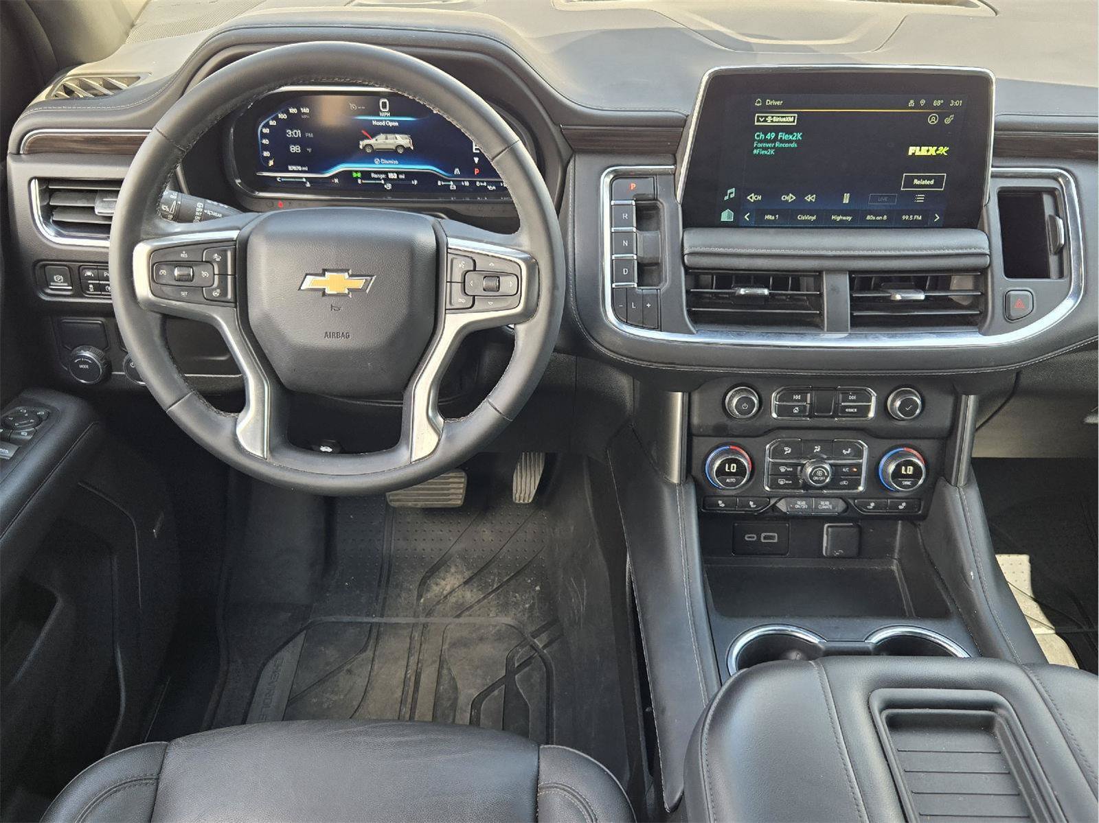 Used 2024 Chevrolet Tahoe LT w/ Luxury Package RWD image 25