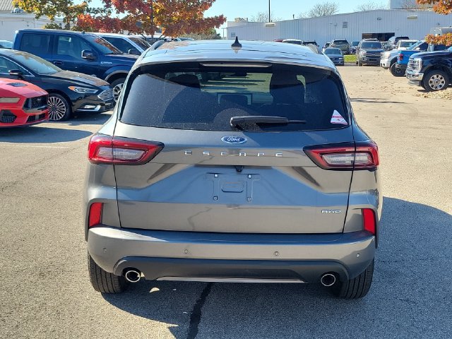 Certified 2024 Ford Escape ST-Line w/ Tech Pack #1 AWD/4WD image 4