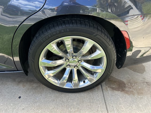 Used 2019 Chrysler 300 Touring L w/ Quick Order Package 22F RWD image 14