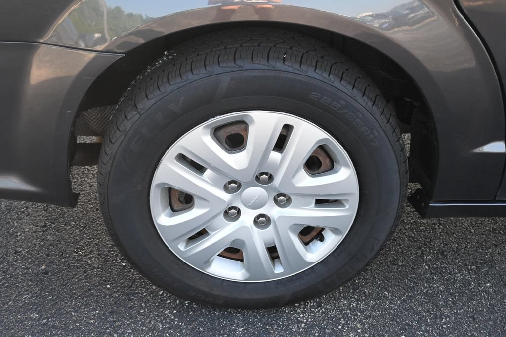 Used 2018 Dodge Grand Caravan SE w/ UConnect Hands-Free Group FWD image 15