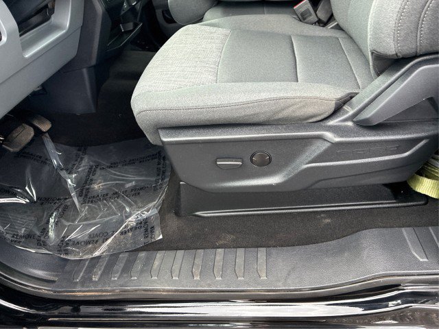 Certified 2024 Ford F250 XLT AWD/4WD image 17