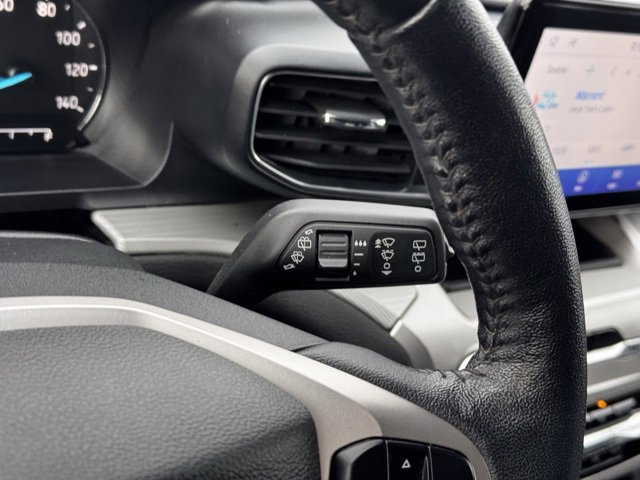 Certified 2022 Ford Explorer XLT w/ XLT Sport Appearance Package image 33