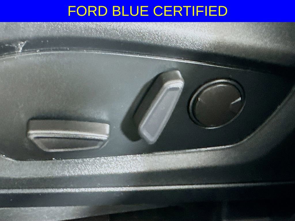 Certified 2022 Ford Explorer XLT image 18