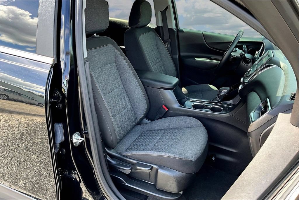 Used 2024 Chevrolet Equinox LT AWD/4WD image 31