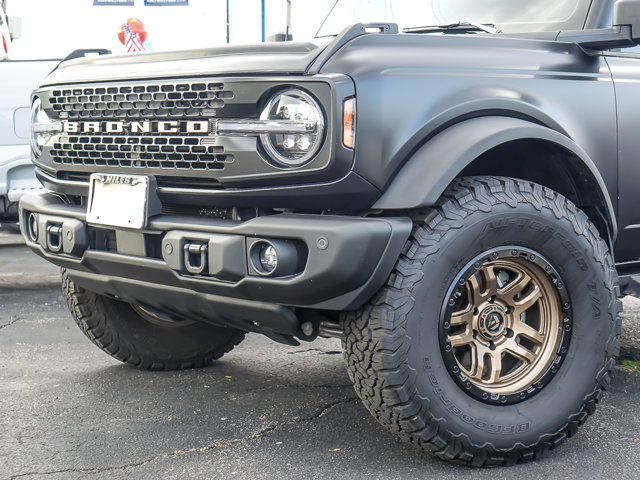 Certified 2023 Ford Bronco Wildtrak AWD/4WD image 2